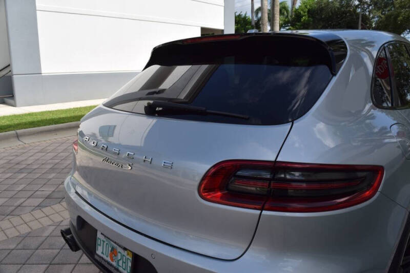 2016 Porsche Macan S