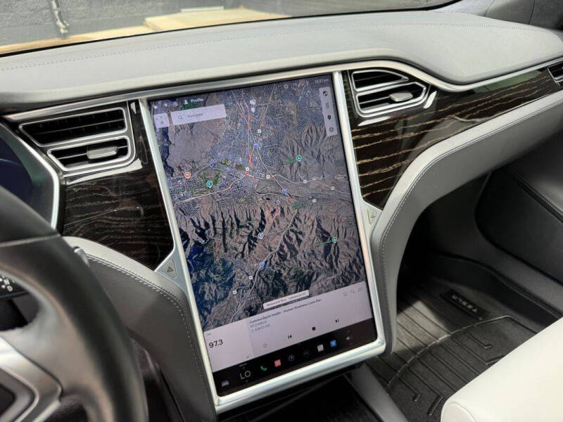 2017 Tesla Model S