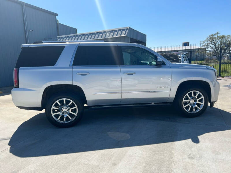 2016 GMC Yukon Denali
