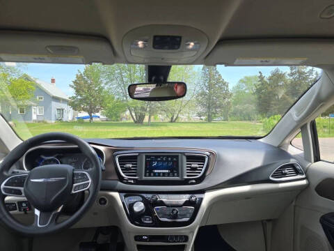 2021 Chrysler Voyager LXi