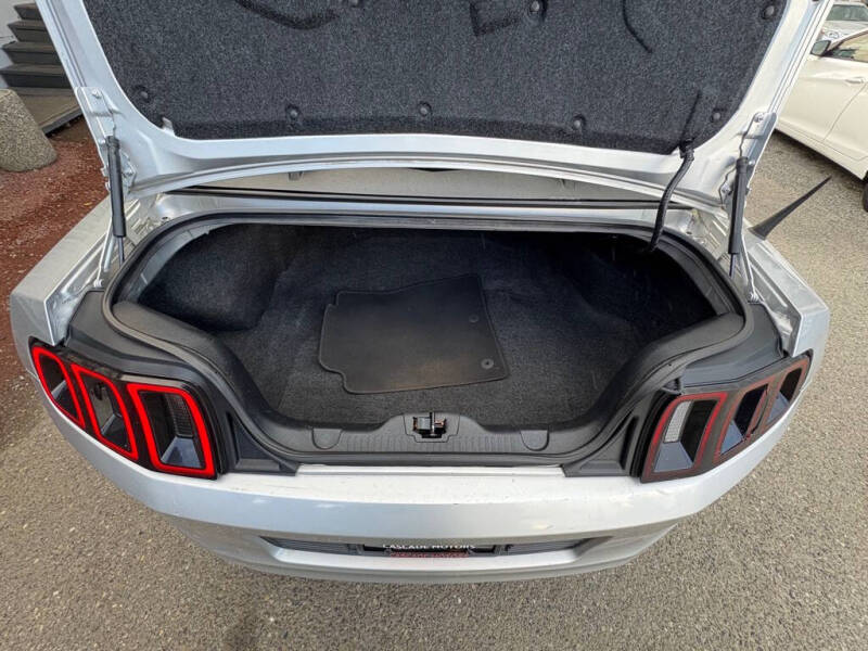 2014 Ford Mustang V6