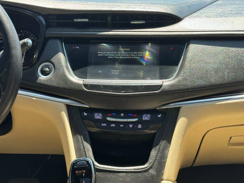 2018 Cadillac XT5 Luxury
