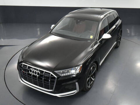 2024 Audi SQ7 4.0T quattro Premium Plus