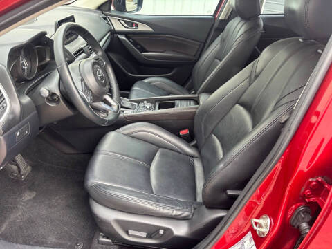 2017 Mazda MAZDA3 Touring