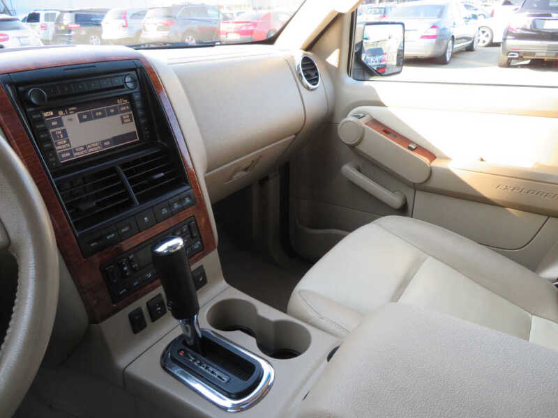 2007 Ford Explorer Eddie Bauer