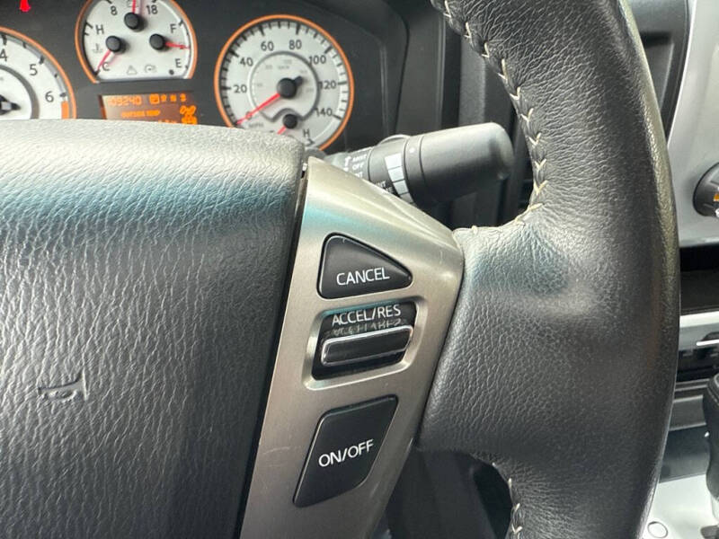 2015 Nissan Titan