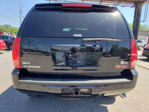 2011 GMC Yukon SLT