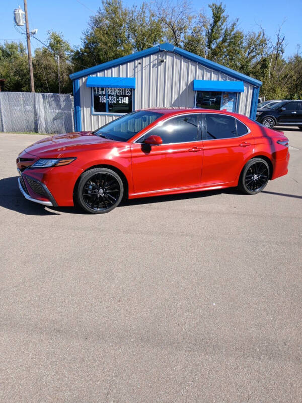 2023 Toyota Camry XSE's photo