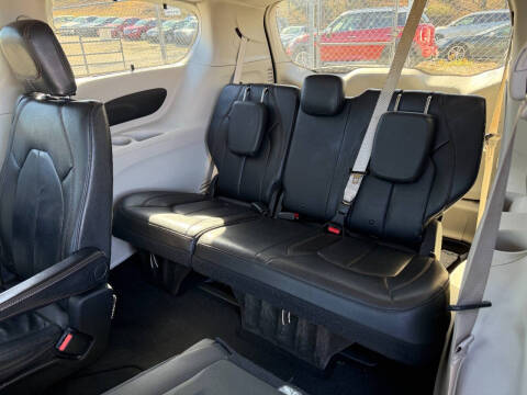 2018 Chrysler Pacifica Touring L