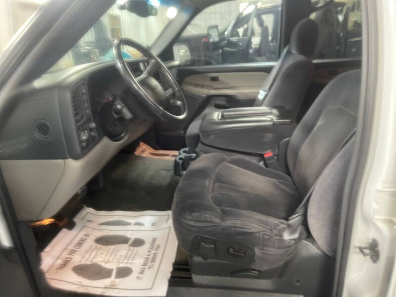 2002 Chevrolet Suburban 1500 LS