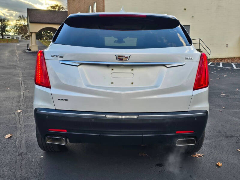 2017 Cadillac XT5 Premium Luxury