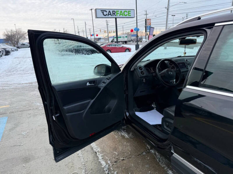 2017 Volkswagen Tiguan 2.0T Wolfsburg Edition 4Motion