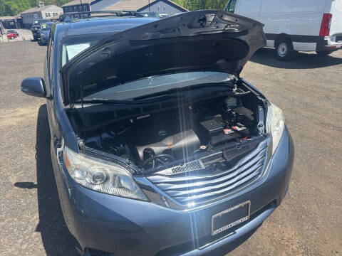 2017 Toyota Sienna
