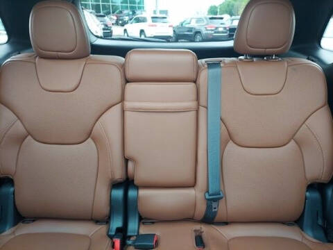 2019 Jeep Cherokee Overland