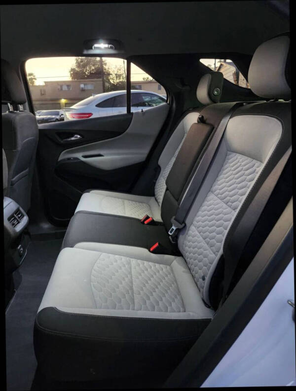 2020 Chevrolet Equinox LS