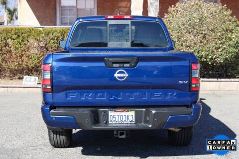 2022 Nissan Frontier SV