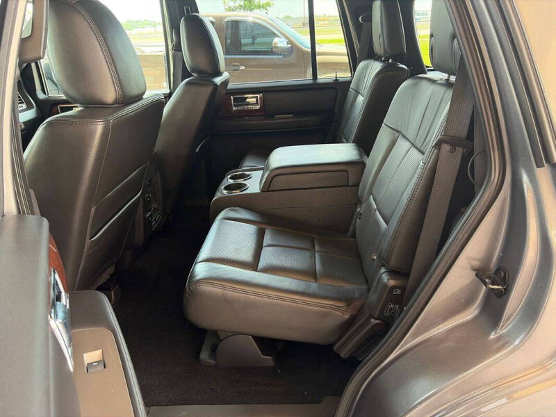 2012 Lincoln Navigator