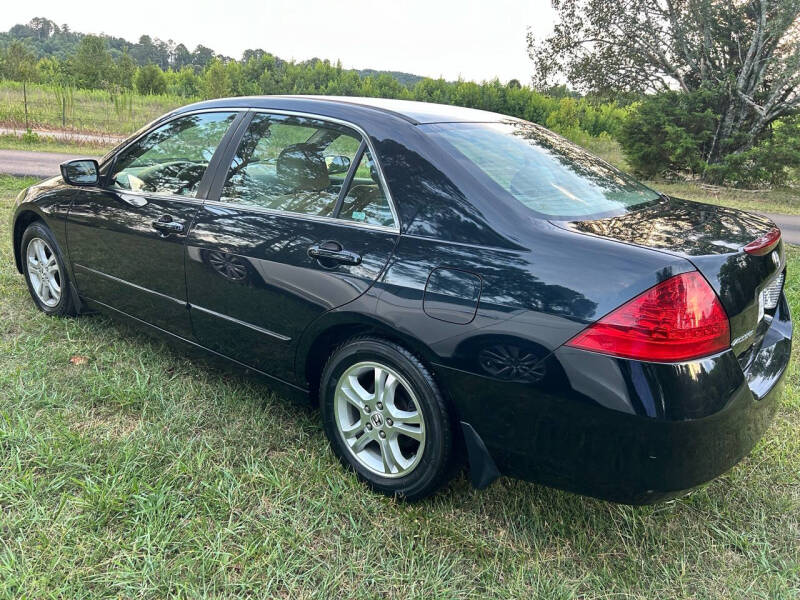 2006 Honda Accord for sale at TOLBERT AUTOMOTIVE, LLC in Harvest AL