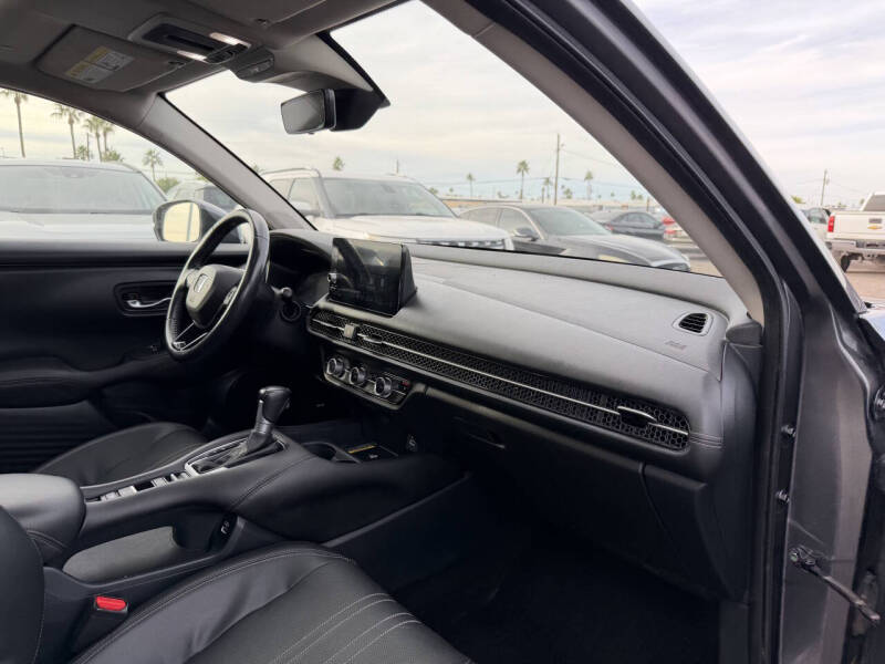 2023 Honda HR-V EX-L