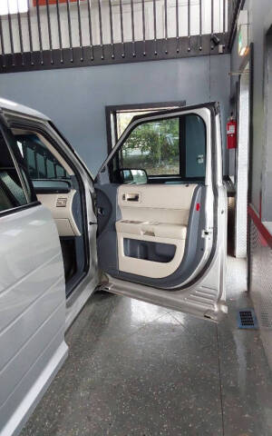 2009 Ford Flex SE