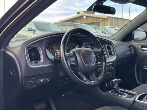 2019 Dodge Charger SXT