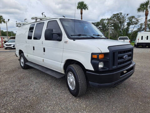 2013 Ford E-Series E-350 SD