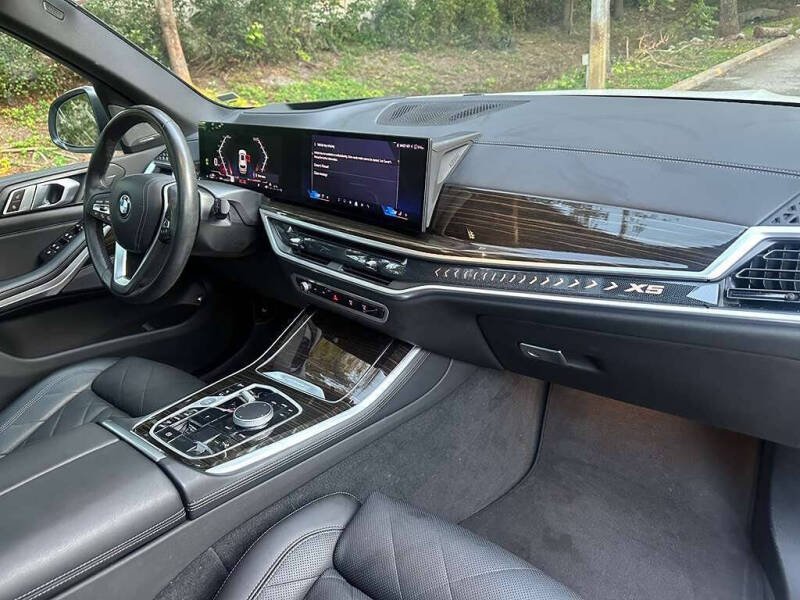 2024 BMW X5 xDrive50e