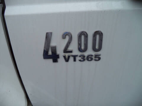 2005 International DuraStar 4200