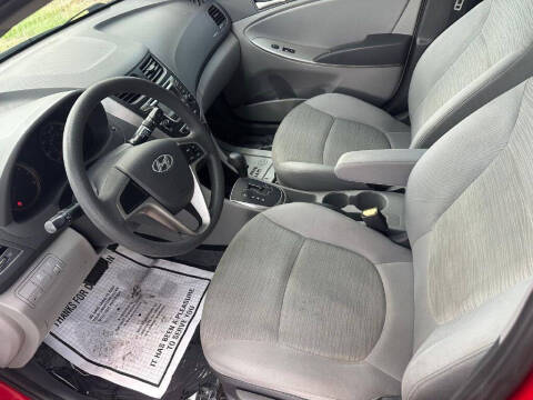 2016 Hyundai Accent SE