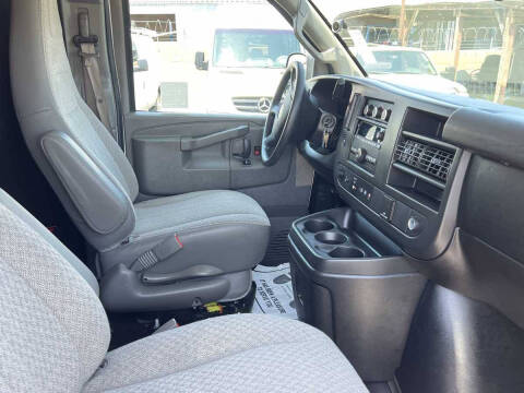 2018 Chevrolet Express 2500