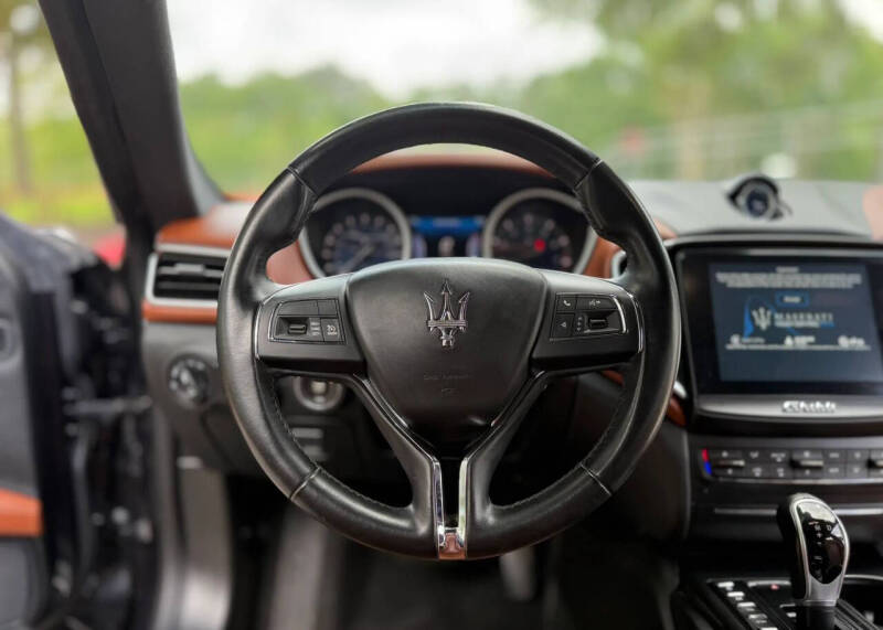 2017 Maserati Ghibli