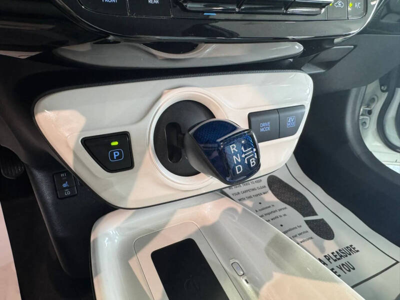2016 Toyota Prius