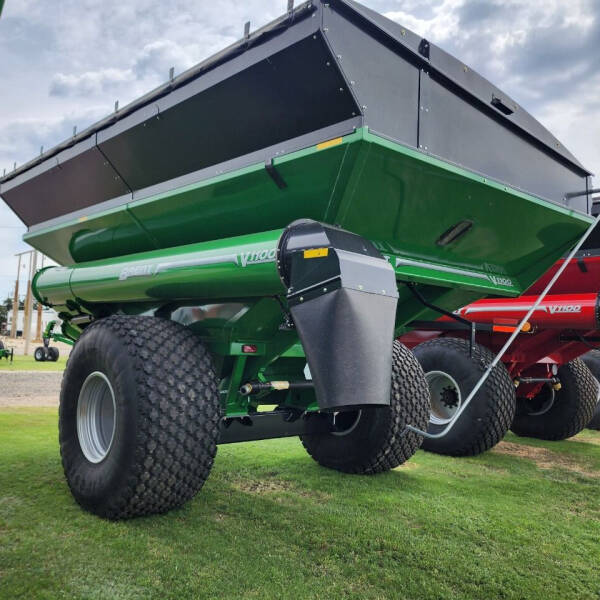 2024 Brent V1100