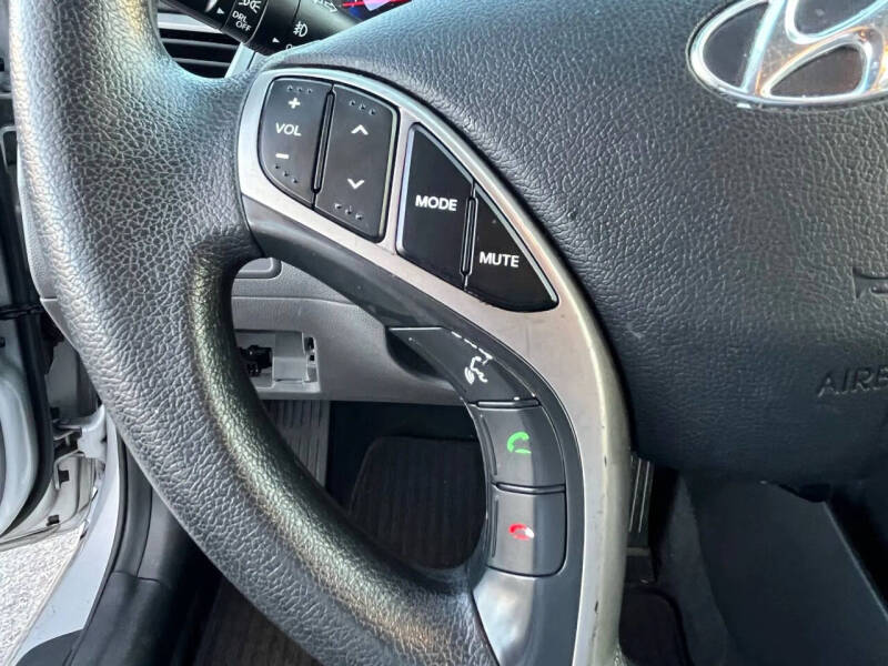 2013 Hyundai Elantra