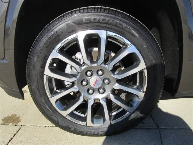 2020 GMC Acadia Denali