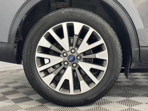 2020 Ford Escape Titanium