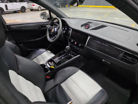2023 Porsche Macan GTS