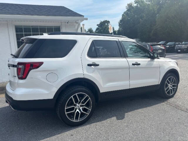 2016 Ford Explorer Sport