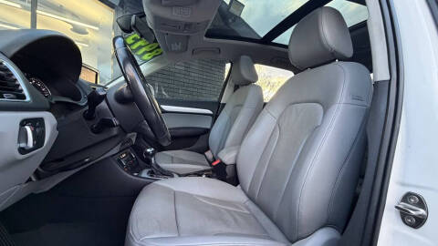 2017 Audi Q3 2.0T Premium