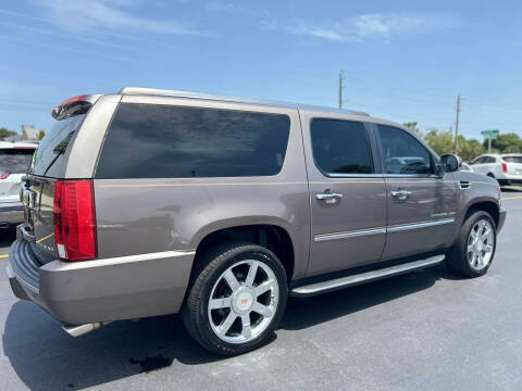 2013 Cadillac Escalade ESV Luxury