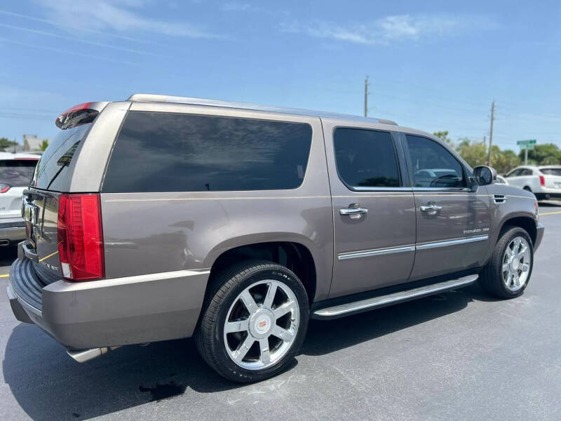 2013 Cadillac Escalade ESV Luxury