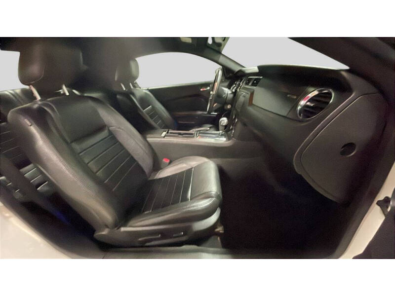 2011 Ford Mustang GT Premium