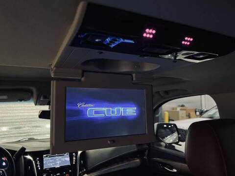 2017 Cadillac Escalade Premium Luxury