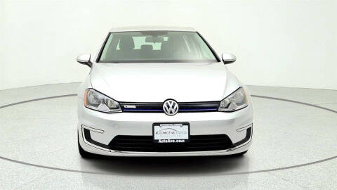 2016 Volkswagen e-Golf SE