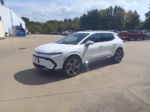 2026 Chevrolet Equinox EV LT 2