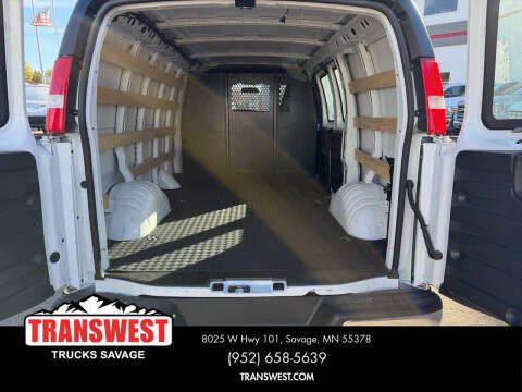 2024 GMC Savana 2500
