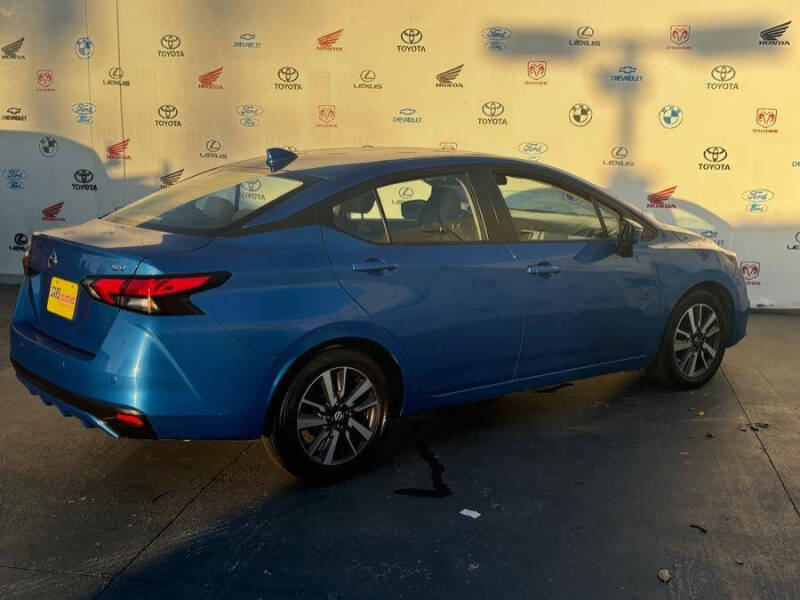 2021 Nissan Versa SV