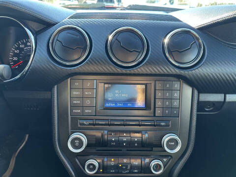 2015 Ford Mustang V6