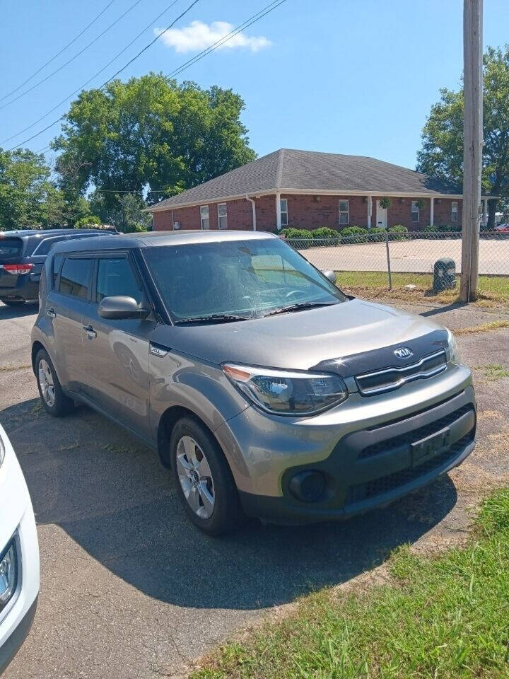 2017 Kia Soul for sale at REDDEN AUTO SALES in Booneville, AR