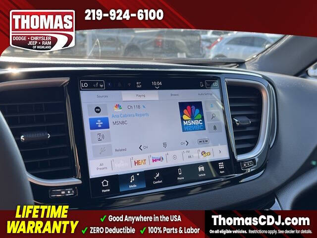 2026 Chrysler Voyager LX